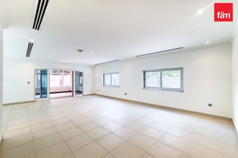 Vila v Dubai, SAE 3 ložnice, 547.1 m² Č.: 634766 - fotografie 7