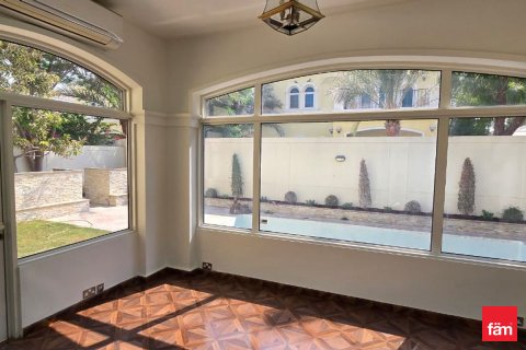 Dubai, संयुक्त अरब अमीरात में विला, 3 बेडरूम, 547.1 वर्ग मीटर, संख्या 634766 - फ़ोटो 29