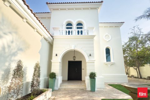 Villa sa Dubai, UAE 3 silid-tulugan, 547.1 sq.m. № 634766 - larawan 1