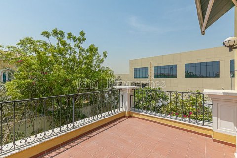 Vilë në Dubai, Emiratet e Bashkuara Arabe 3 dhoma gjumi, 547.1 m2. № 634766 - Foto 1