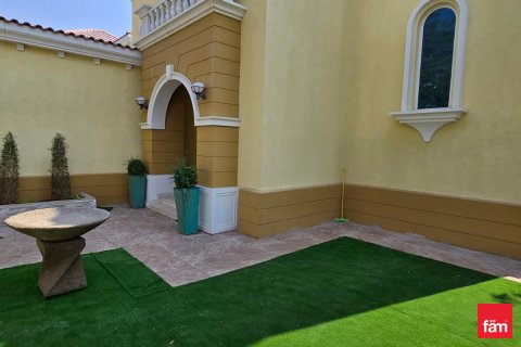 Dubai, संयुक्त अरब अमीरात में विला, 3 बेडरूम, 547.1 वर्ग मीटर, संख्या 634766 - फ़ोटो 22