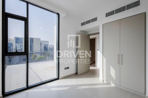 Kaupunkipientalo Arabian Ranches 3, Dubai, Arabiemiraatit 4 makuuhuonetta, 223.52 m2 № 744460 - kuva 7