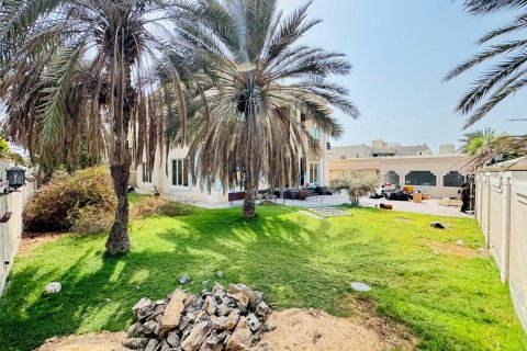 Umm Suqeim、Dubai、UAE にあるヴィラの賃貸物件 5ベッドルーム、464.5 m2、No634419 - 写真 26