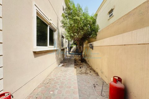 Umm Suqeim、Dubai、UAE にあるヴィラの賃貸物件 5ベッドルーム、464.5 m2、No634419 - 写真 17