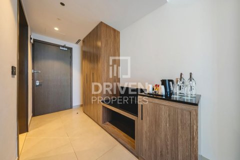 Apartment in Jumeirah Village Circle, Dubai, UAE 1 room, 30.01 sq.m. № 744064 - photo 7