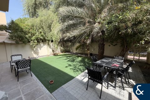 阿联酋 Dubai Dubai Sports City 待租 : 4 卧, 250 平方米 , 编号668232 - 照片 18