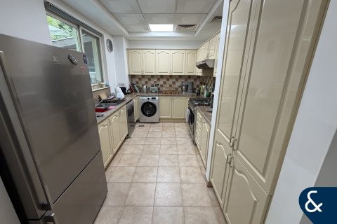 阿联酋 Dubai Dubai Sports City 待租 : 4 卧, 250 平方米 , 编号668232 - 照片 5