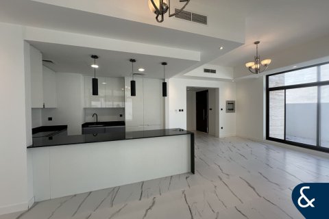 Vila u Mohammed Bin Rashid City, Dubai, UAE 4 spavaćih soba, 288 m2 Br. 668228 - fotografija 1