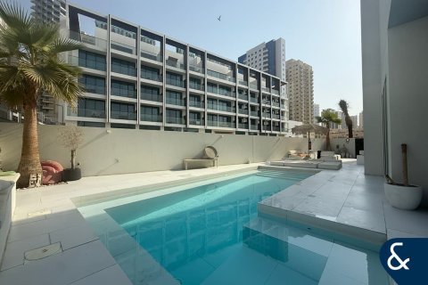 Villa in Jumeirah Village Circle, Dubai, UAE 4 bedrooms, 334 sq.m. № 668229 - photo 2