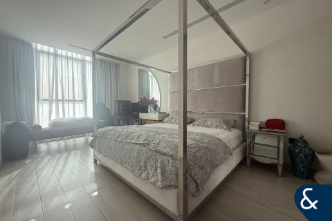 Villa in Jumeirah Village Circle, Dubai, UAE 4 bedrooms, 334 sq.m. № 668229 - photo 10