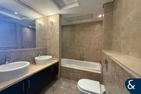 Villa para arrendamento em Jumeirah Park, Dubai, EAU 3 quartos, 328 m2 № 668231 - foto 6