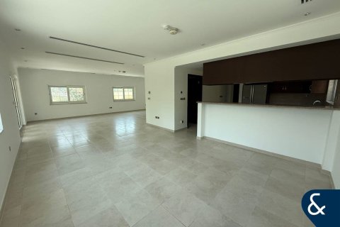 Villa para arrendamento em Jumeirah Park, Dubai, EAU 3 quartos, 328 m2 № 668231 - foto 3