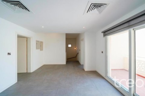 Huvila Meadows, Dubai, Arabiemiraatit 5 makuuhuonetta, 49.61 m2 № 753744 - kuva 5