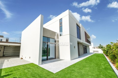 Villa til leie i Al Furjan, Dubai, Emiratene 5 soverom, 408 kvm Nr. 664156 - Foto 1