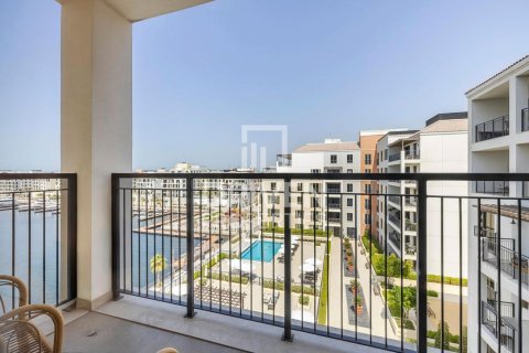 Jumeirah, Dubai, UAE의 판매용 아파트 침실 2개, 111.48제곱미터 번호 744062 - 사진 2
