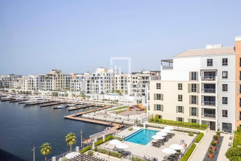 Jumeirah, Dubai, UAE의 판매용 아파트 침실 2개, 111.48제곱미터 번호 744062 - 사진 1