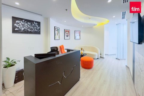 Офис Бизнес-Бэй, Дубай, БАӘ-да 107.6 м² № 678414 - фото 1