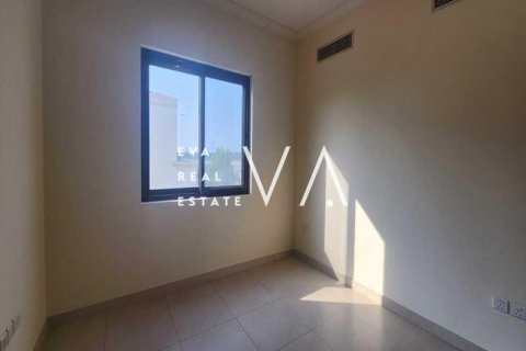 Villa in Dubai, UAE 5 bedrooms, 638.5 sq.m. № 637721 - photo 16
