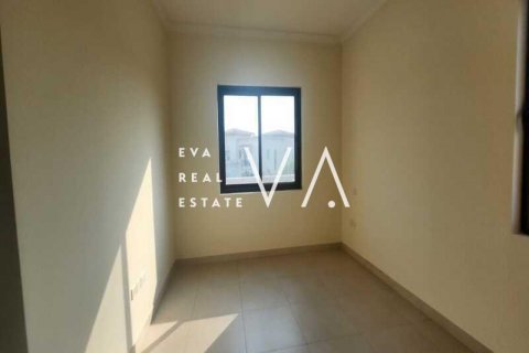 Villa in Dubai, UAE 5 bedrooms, 638.5 sq.m. № 637721 - photo 23