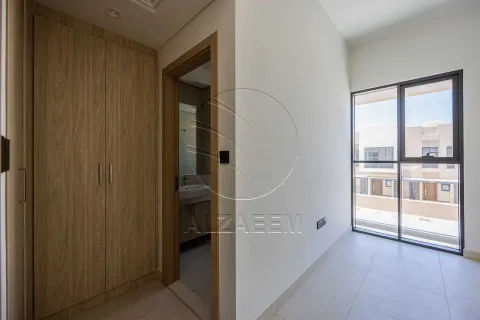 Řadový dům v Abu Dhabi, SAE 2 ložnice, 107 m² Č.: 700661 - fotografie 7