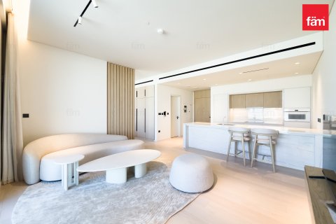 Appartamento a Al Jaddaf, Dubai, EAU 73.7 mq. № 686129