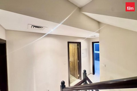 Dubai, संयुक्त अरब अमीरात में विला, 5 बेडरूम, 112.2 वर्ग मीटर, संख्या 686128 - फ़ोटो 10