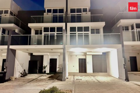 Vila v Dubai, SAE 5 ložnice, 112.2 m² Č.: 686128