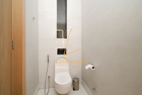 Apartmen di Business Bay, Dubai, UAE 1 bilik tidur, 99 meter persegi № 754867 - foto 14