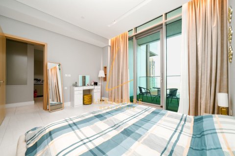 Apartmen di Business Bay, Dubai, UAE 1 bilik tidur, 99 meter persegi № 754867 - foto 8