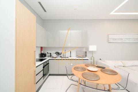 Apartmen di Business Bay, Dubai, UAE 1 bilik tidur, 99 meter persegi № 754867 - foto 4