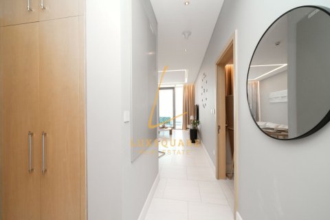 Apartmen di Business Bay, Dubai, UAE 1 bilik tidur, 99 meter persegi № 754867 - foto 6