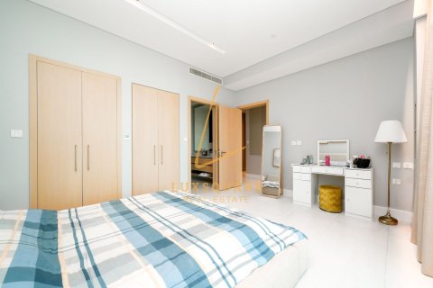 Apartmen di Business Bay, Dubai, UAE 1 bilik tidur, 99 meter persegi № 754867 - foto 9