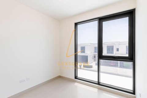 Villa in Dubai Hills Estate, Dubai, UAE 3 bedrooms, 202 sq.m. № 754869 - photo 10