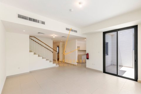 Villa in Dubai Hills Estate, Dubai, UAE 3 bedrooms, 202 sq.m. № 754869 - photo 2