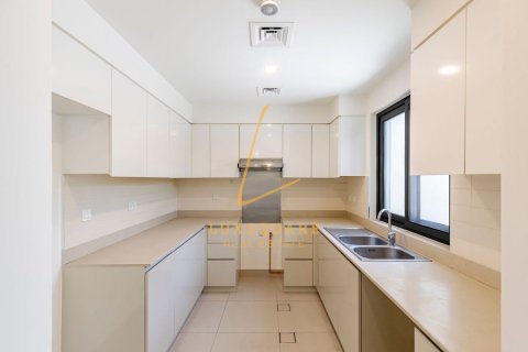 Villa in Dubai Hills Estate, Dubai, UAE 3 bedrooms, 202 sq.m. № 754869 - photo 3