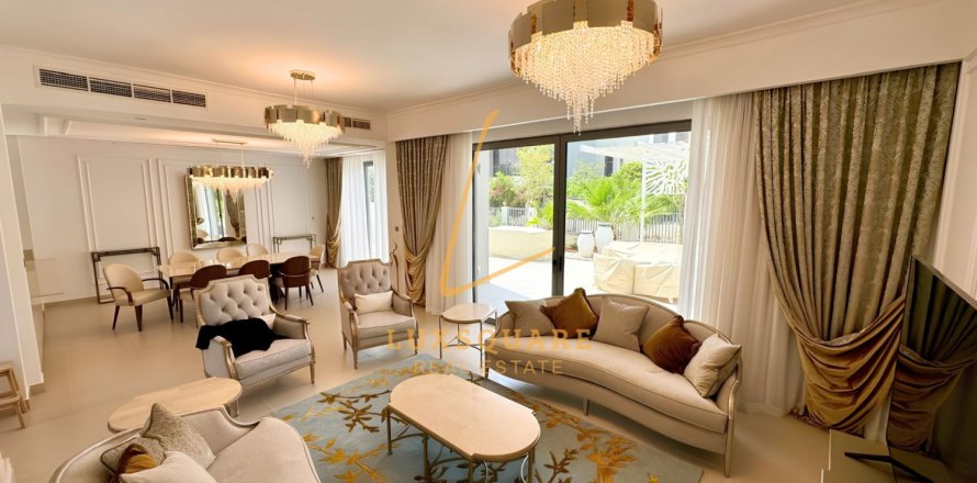 Villa in Dubai Hills Estate, Dubai, UAE 5 bedrooms, 480 sq.m. № 754864