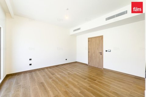 Вилла Дубай, БАӘ-да 4 жатын бөлмелер, 144.1 м² № 711666 - фото 17