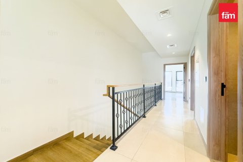 Вилла Дубай, БАӘ-да 4 жатын бөлмелер, 144.1 м² № 711666 - фото 23