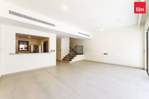 Вилла Дубай, БАӘ-да 4 жатын бөлмелер, 144.1 м² № 711666 - фото 4
