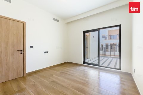 Вилла Дубай, БАӘ-да 4 жатын бөлмелер, 144.1 м² № 711666 - фото 11