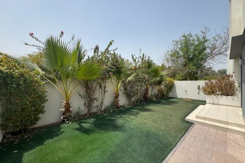 Townhouse in Dubai Hills Estate, Dubai, UAE 4 bedrooms, 274.53 sq.m. № 750365 - photo 14