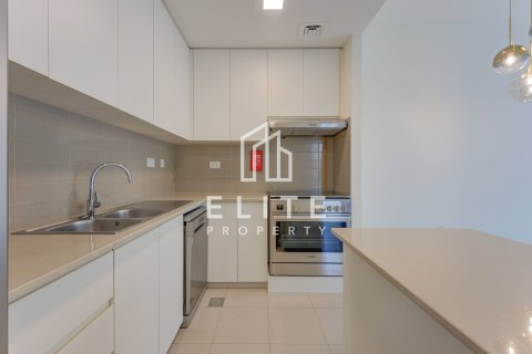 Townhouse in Town Square, Dubai, UAE 4 bedrooms, 220 sq.m. № 736026 - photo 21
