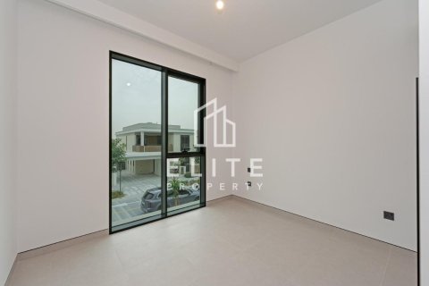 Villa in Tilal Al Ghaf, Dubai, UAE 4 bedrooms, 377 sq.m. № 736023 - photo 10