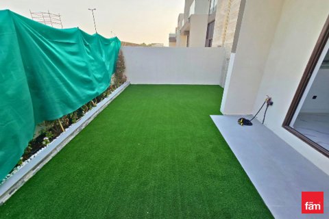 Řadový dům v Dubai, SAE 4 ložnice, 187.3 m² Č.: 638381 - fotografie 11