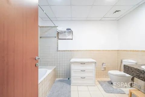 Apartament do wynajęcia w Jumeirah Beach Residence, Dubai, ZEA 4 sypialnie, 289 mkw., nr 738380 - zdjęcie 17
