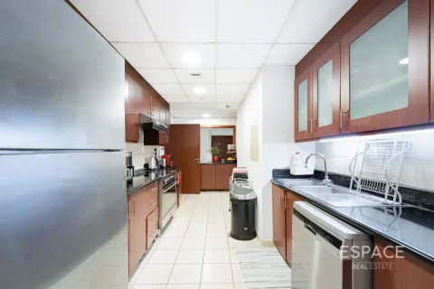Apartament do wynajęcia w Jumeirah Beach Residence, Dubai, ZEA 4 sypialnie, 289 mkw., nr 738380 - zdjęcie 9