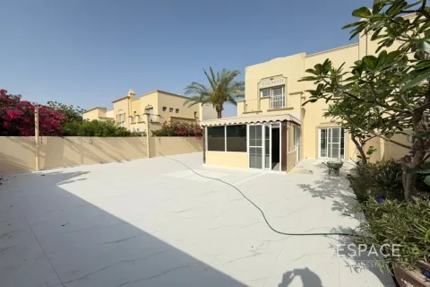 Villa te huur in The Springs, Dubai, VAE 3 slaapkamers, 209 vr.m., nr 738382 - foto 15