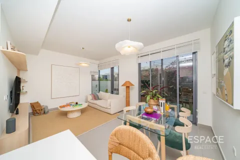 Vila u gradu Dubai Hills Estate, UAE 4 spavaće sobe, 230 m2 Br. 738377 - Slika 2
