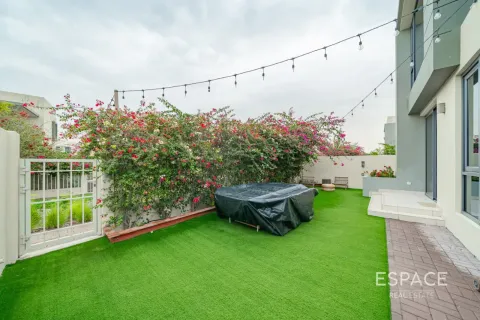 Vila u gradu Dubai Hills Estate, UAE 4 spavaće sobe, 230 m2 Br. 738377 - Slika 20