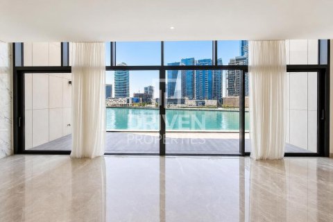 آپارتمان برای اجاره در Business Bay، Dubai، امارات متحده عربی 2 خوابه ، 184.04 متر مربع ، شماره 757005 - تصویر 2
